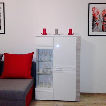 Apartamento Apartament Marzenie 3 - Opole Exterior foto